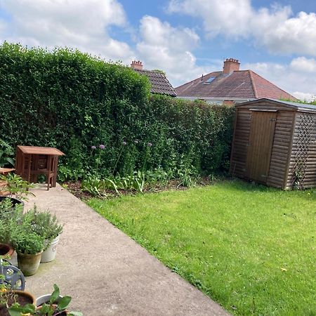 Cosy At Cumberland - Double Room With Shared Bathroom Dundonald  Extérieur photo